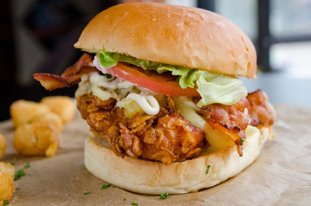 burger-crispy-chicken-DSC_7243